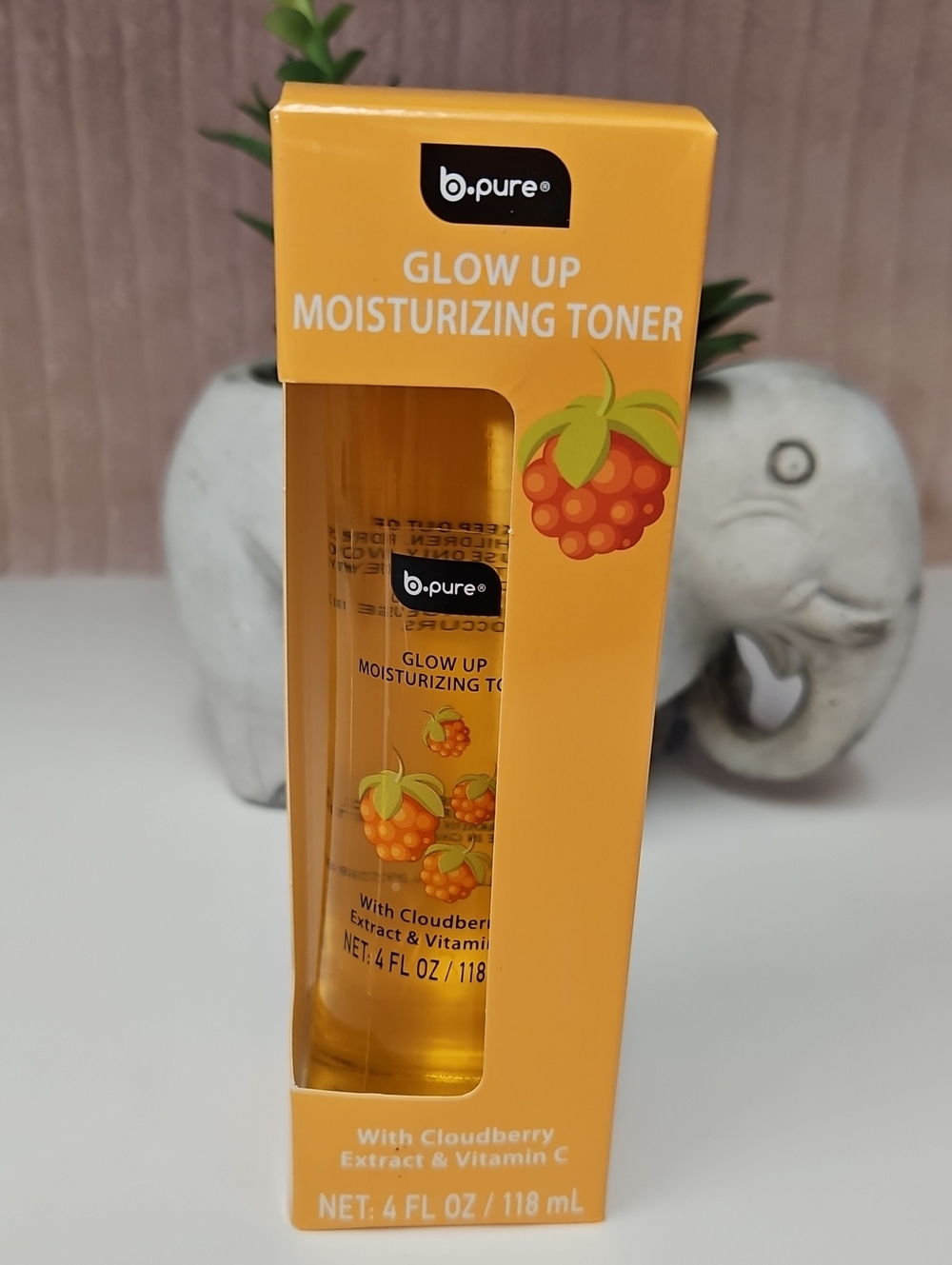GLOW UP MOISTURIZING TONER with Cloudberry Extract & Vitamin C